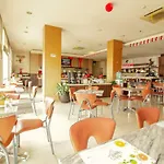 Collection O 17 Hotel Btc Bandung
