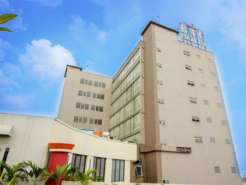 Hotel Collection O 17 Btc